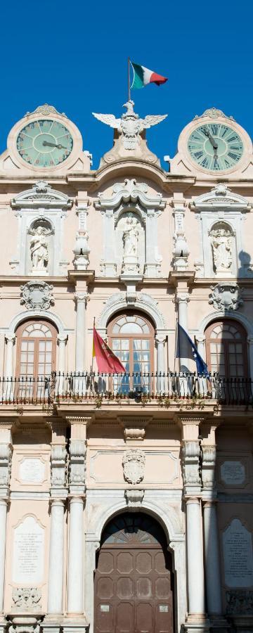 Hotel La Loggia Di Trapani Exterior foto
